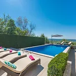 Villa Rosa