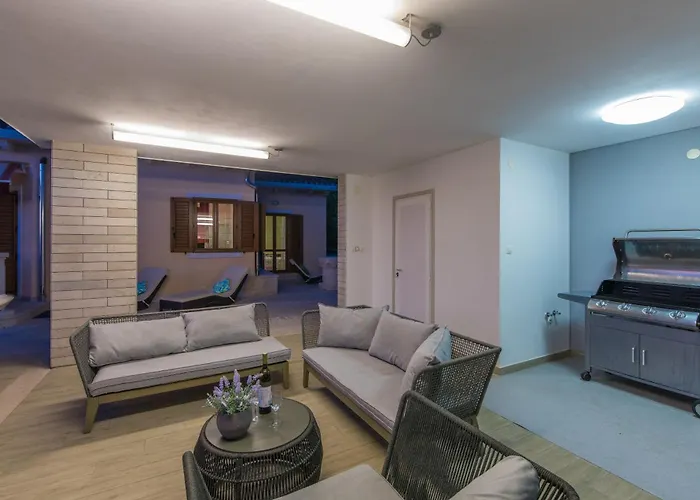 Villa Rosa Labin (Istria)