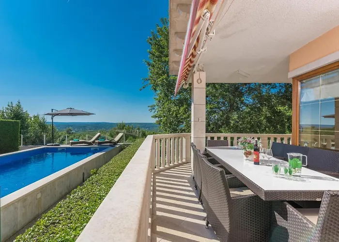 Villa Rosa