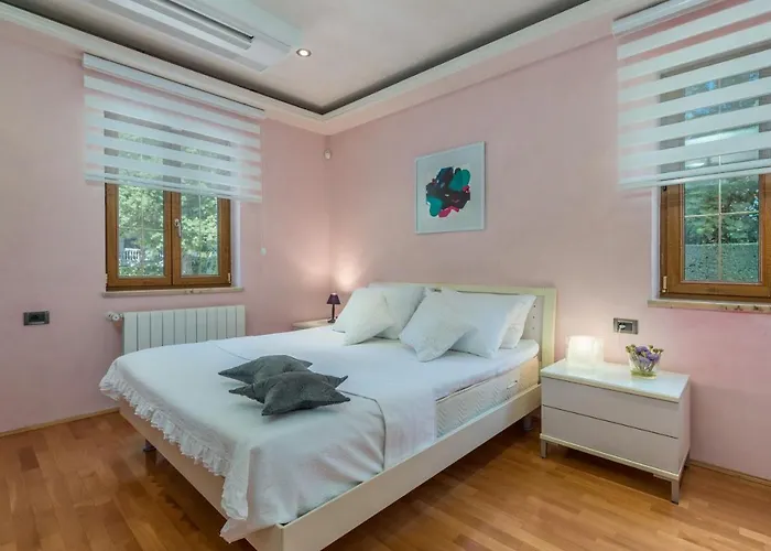 Villa Rosa Labin (Istria)